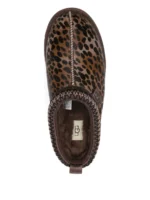UGG Tazz Caspian Slipper Burnt Cedar - Image 4