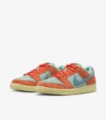 Nike SB Dunk Low Orange Emerald Rise - Image 2