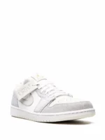 Jordan 1 Low Paris - Image 2