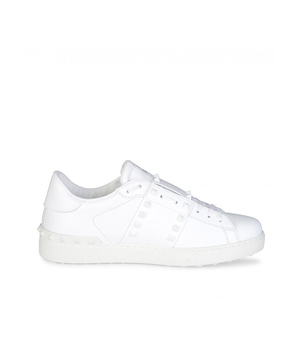ISIMG-1079083.jpeg Valentino Garavani Rockstud Untitled White Stud - Image 1